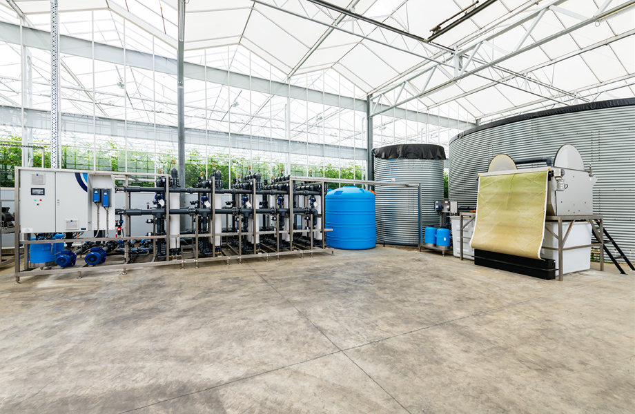 Volledige installtie Kathari ultrafiltratie, buffervaten, silos en papierbandfilter met papier