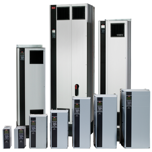 Danfoss VLT® HVAC Drive FC 102 volledige serie naast elkaar van klein naar groot