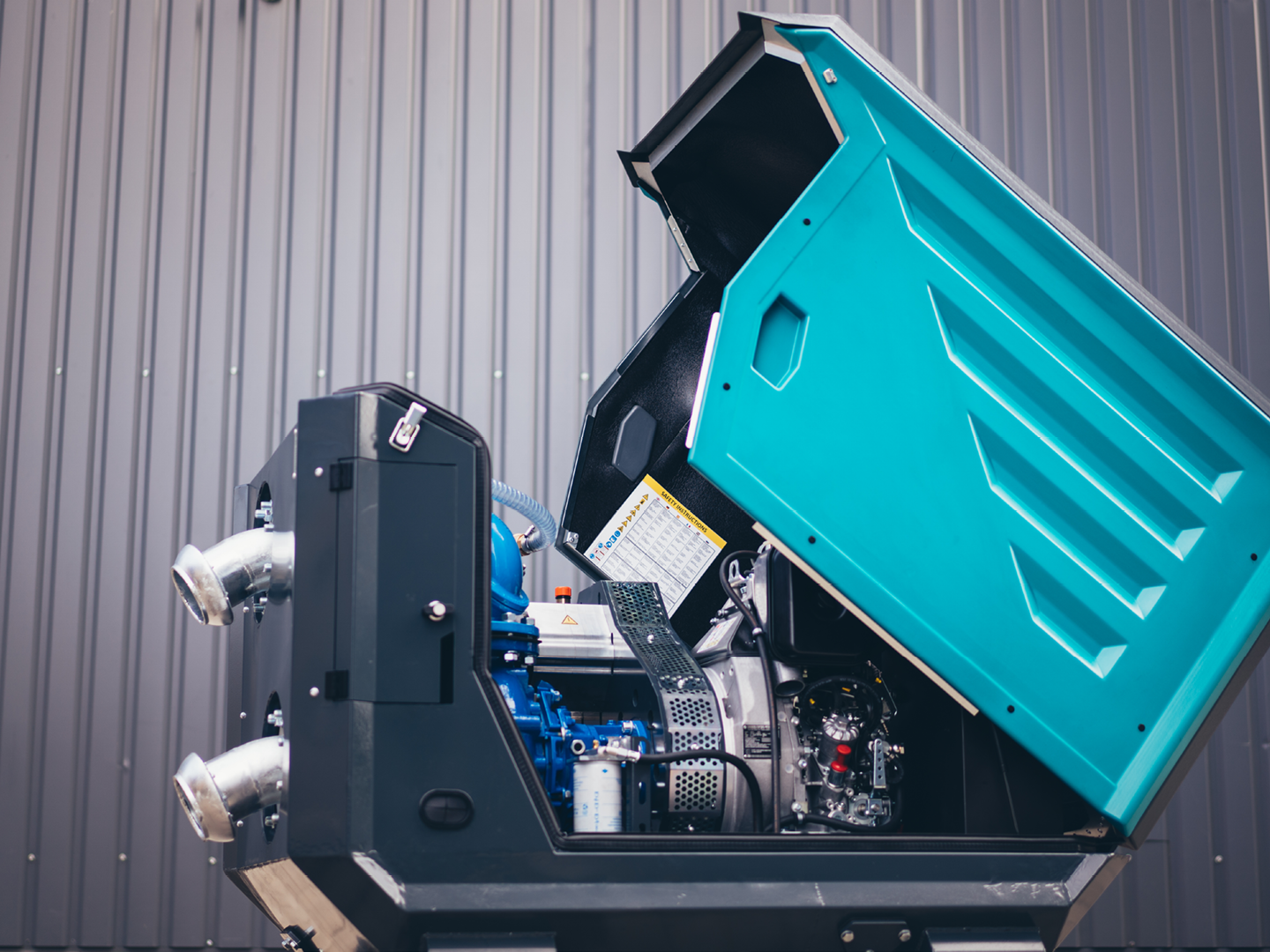 Aeonpump Raptor 4"D Lite mobiele pompset voor verpompen van rioolwater