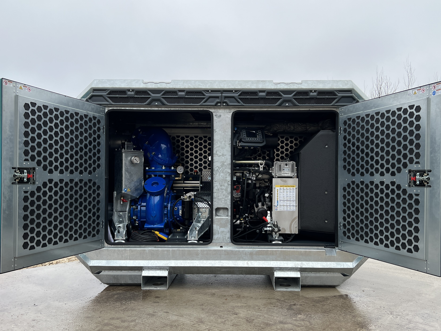 Aeonpump Raptor 6" Diesel mobiele pompset binnen